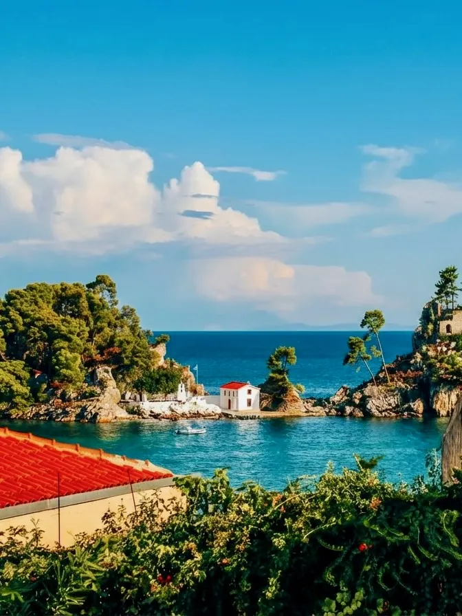 Read more about the article 8 Magical Greek Destinations Perfect for Easter Travel